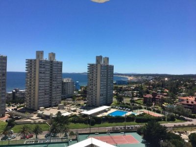 Apartamento en venta Playa Mansa 2 dormitorios