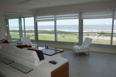 Apartamento en venta Playa Brava 3 dormitorios