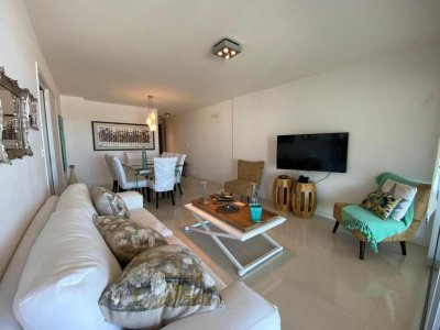 Apartamento en venta Playa Brava 3 dormitorios