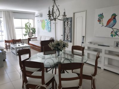 Apartamento en venta Península 2 dormitorios