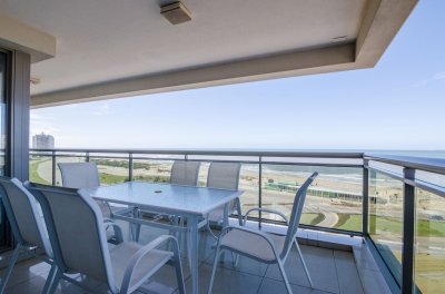 Apartamento en venta Playa Brava 3 dormitorios