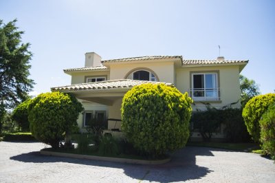 Venta de Casa 3 DORMITORIOS en Beverly Hills, Punta del Este