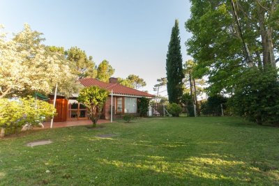 Casa en venta Pinares 4 dormitorios