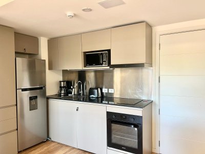 Oportunidad Moderno apto. 1 dormitorio playa mansa 