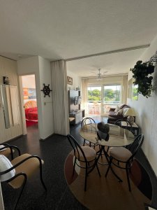 VENTA Apto Primera Linea MANSA