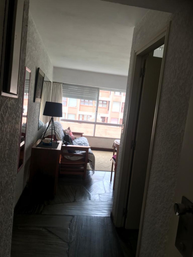 VENTA APARTAMENTO, Zona Península, 1 dormitorio