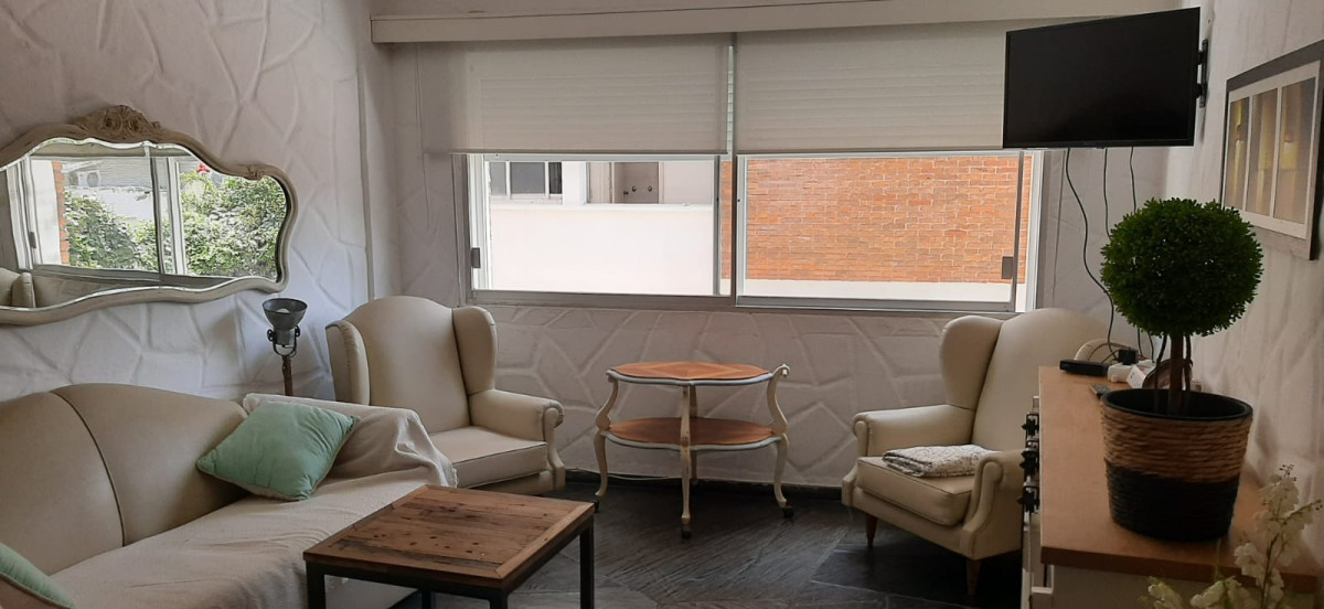 Apartamento de 2 dormitorios con capacidad para 4 personas