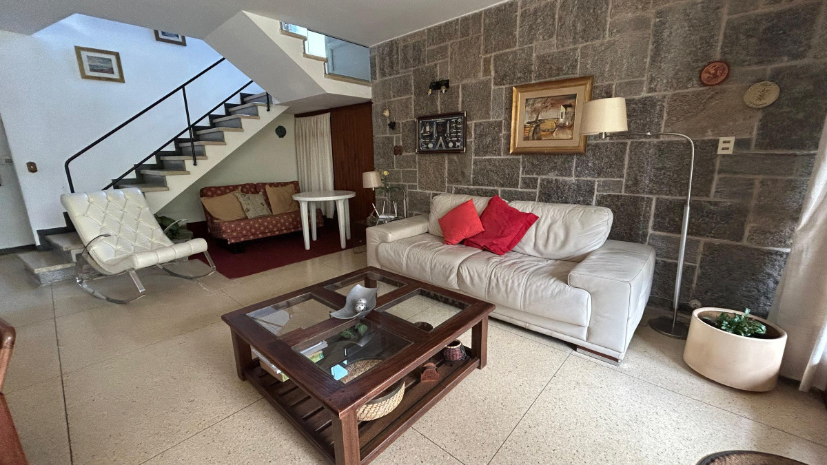 Alquiler temporada MANSA , casa 4 dorm, 2 baños+toalette
