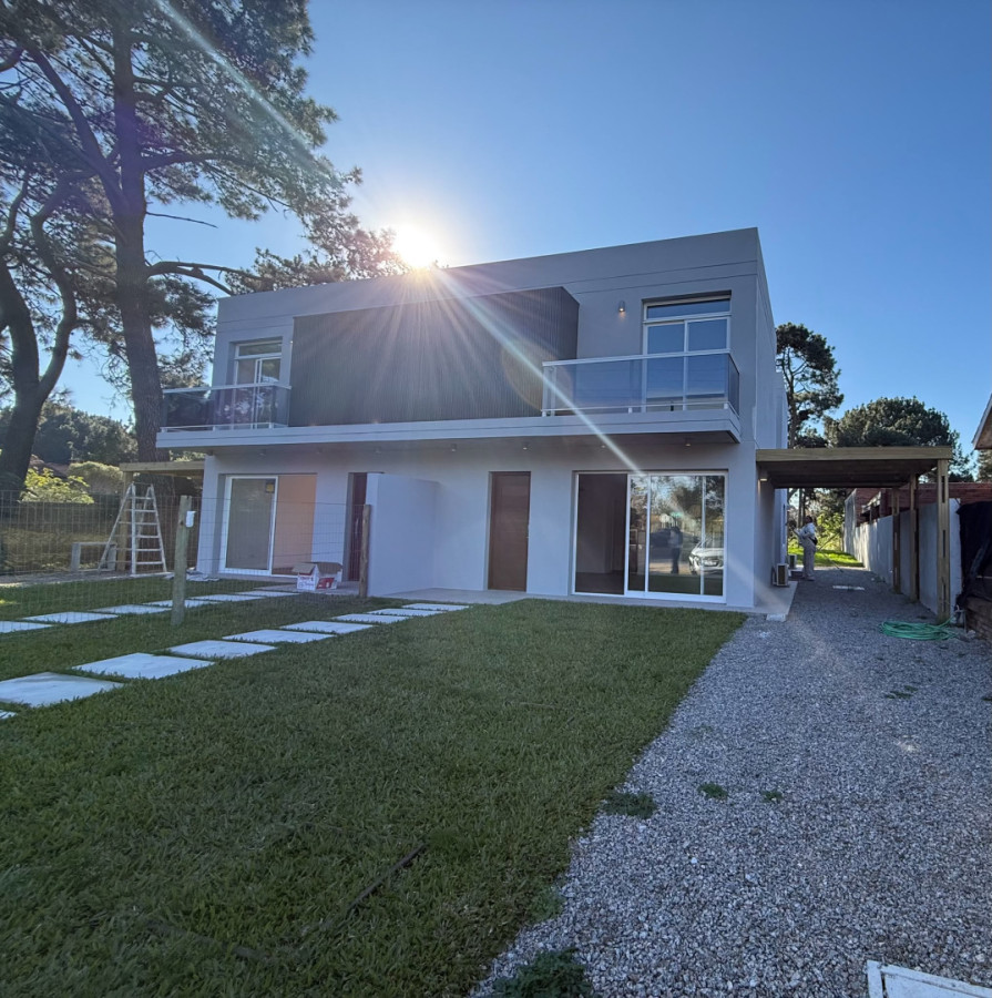 VENTA CASAS A ESTRENAR JARDINES DE CORDOBA