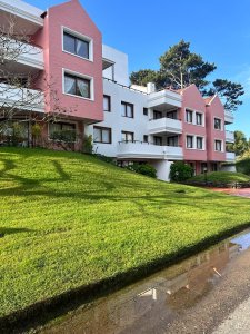 ALQUILER TEMPORAL VILLA GIARDINO RINCON DEL INDIO PARADA 22 PLAYA BRAVA 3 DORMITORIOS 2 BAÑOS