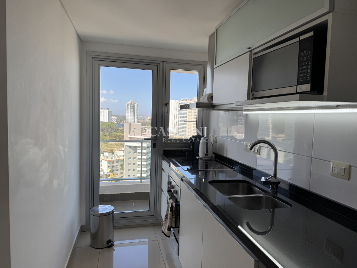 Alquiler temporal, Torre Wind 2 dormitorios - Imagen 9