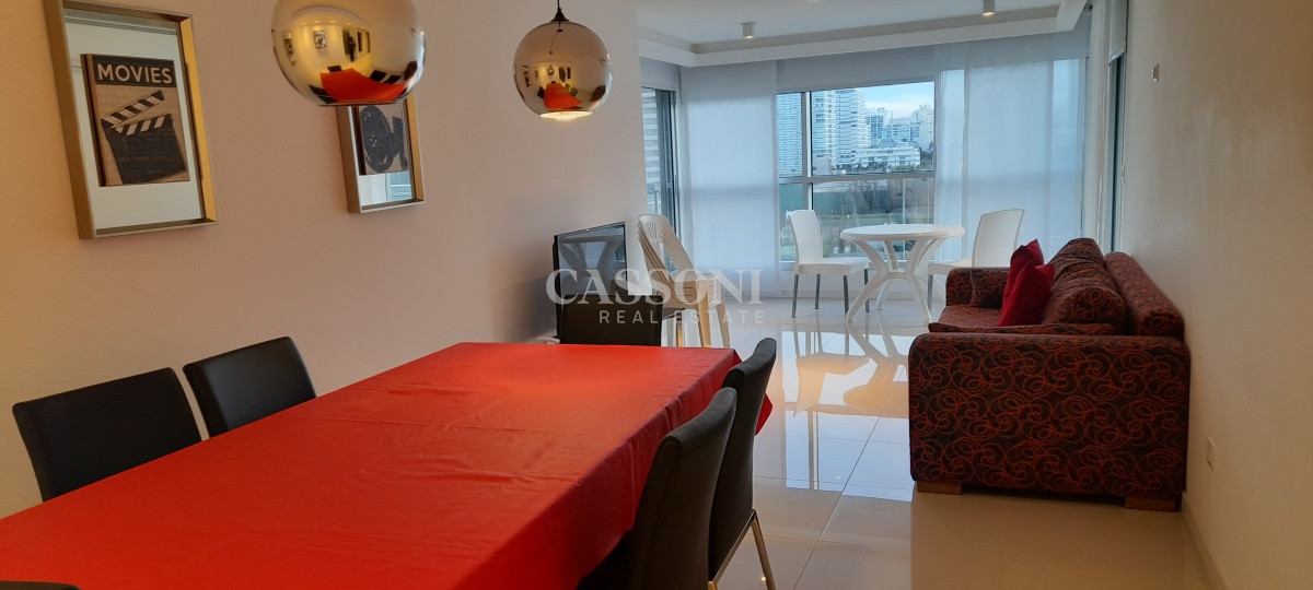 Venta y Alquiler Anual, Apartamento 2 Dormitorios + Dep, Torre Look Brava - Imagen 4