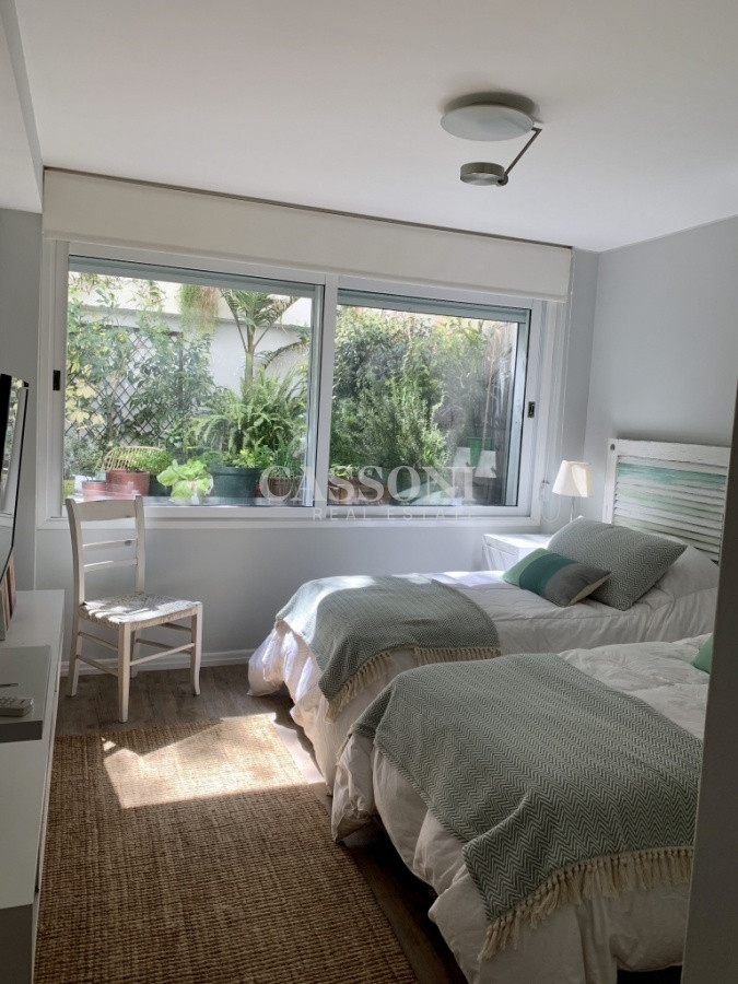 Venta 4 Suites, Frente al Puerto con jardin - Imagen 10