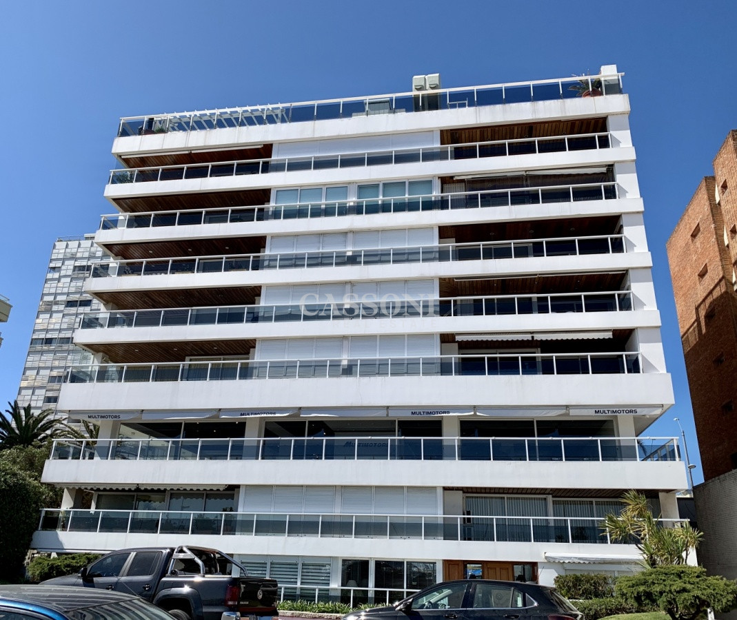 Venta 4 Suites, Frente al Puerto con jardin - Imagen 18