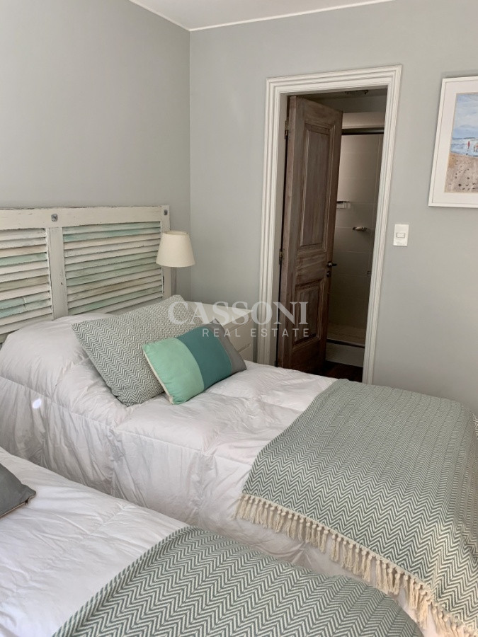 Venta 4 Suites, Frente al Puerto con jardin - Imagen 11