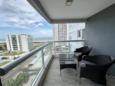 Venta Apartamento de 2 Dormitorios y dependencia en Look Brava