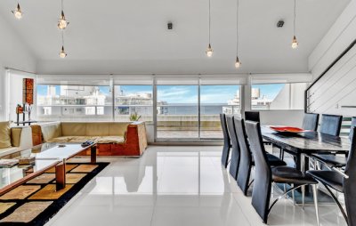 APARTAMENTO EN VENTA PENTHOUSE DUPLEX CON VISTA