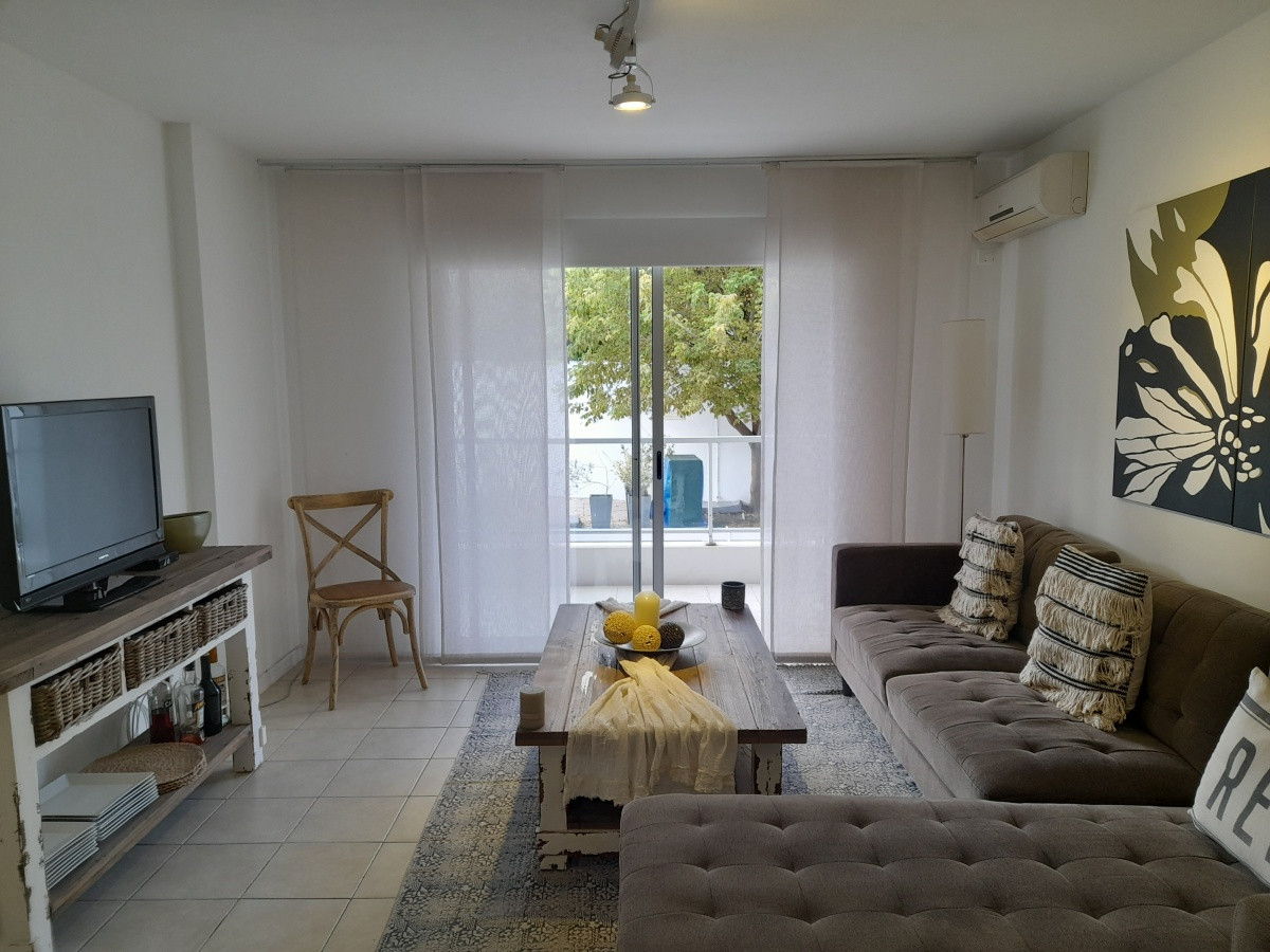  APARTAMENTO EN ALQUILER  2 DORMITORIOS, EDIFICIO LUNA AZUL