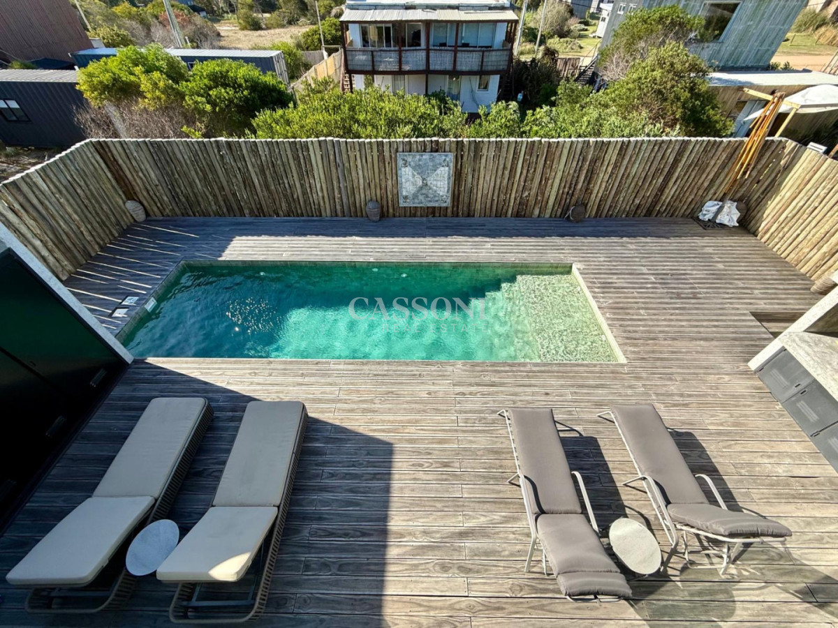 Casa a estrenar primera linea en La Juanita - Imagen 10