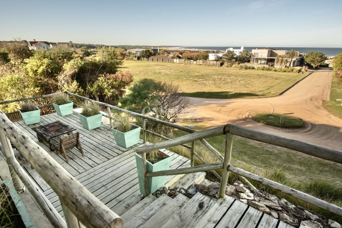 Refugio de diseño en Club de mar - Imagen 8