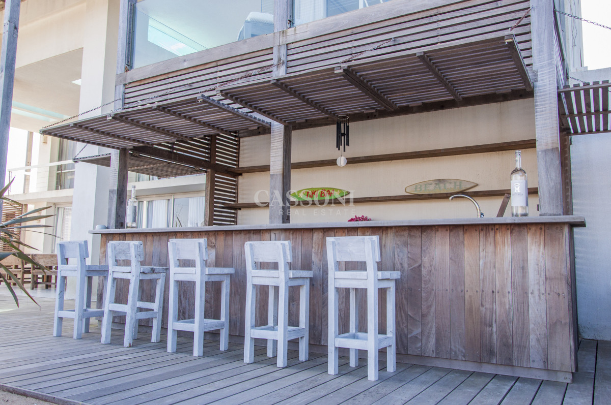 Una joya arquitectónica sobre el mar. - Imagen 9