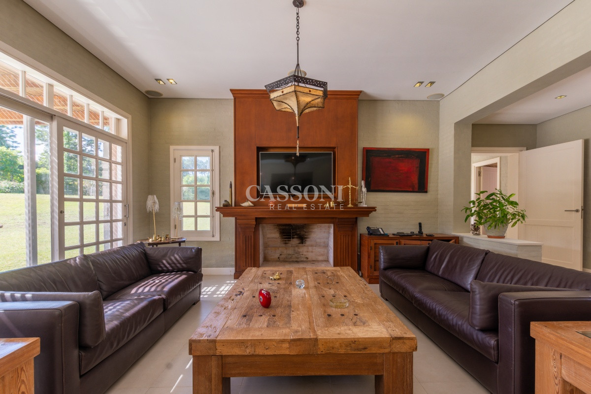 Venta, Residencia en barrio Lugano, 9 Dormitorios - Imagen 11