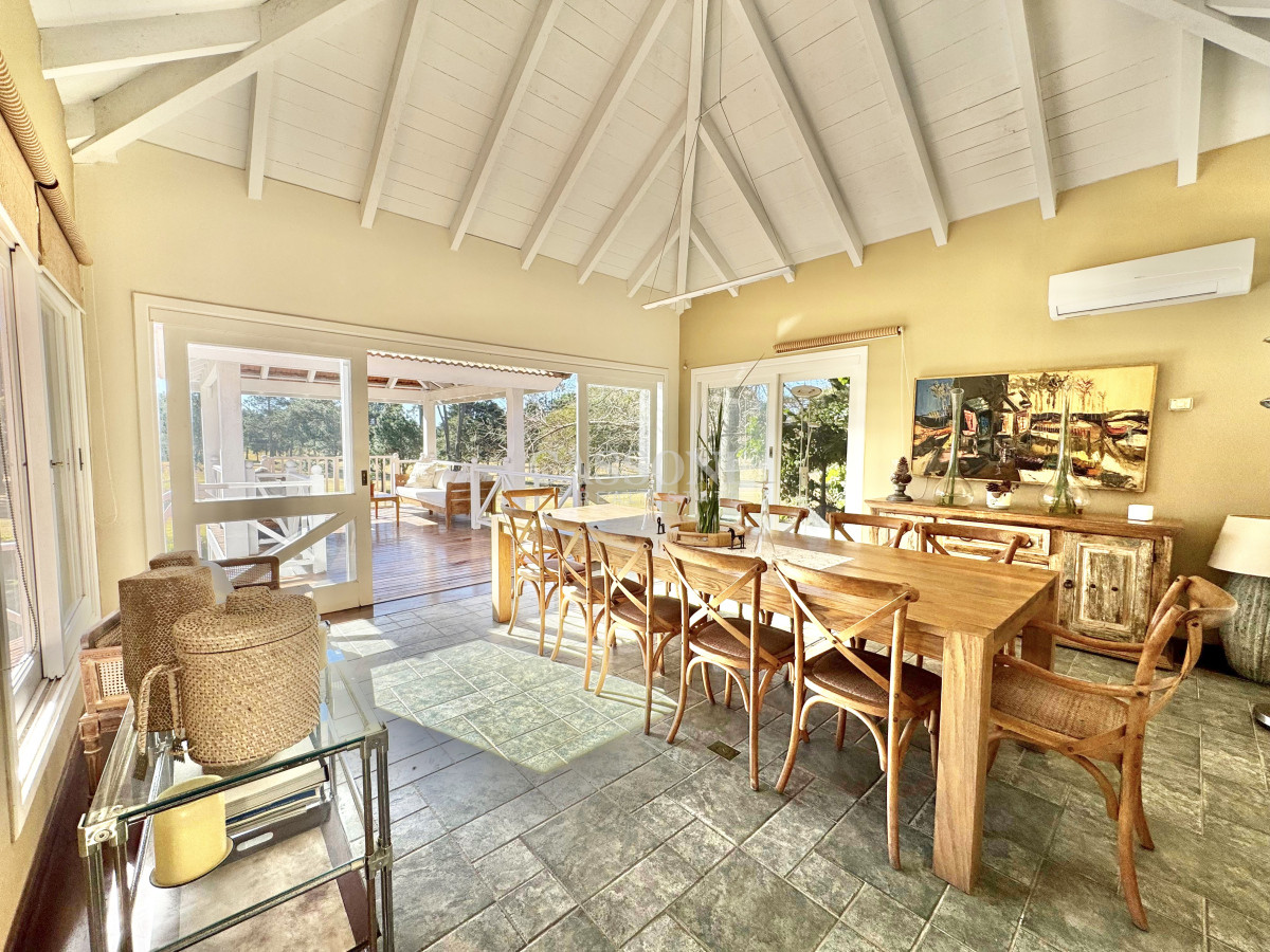 Residencia clásica con encanto colonial frente al golf - Imagen 13