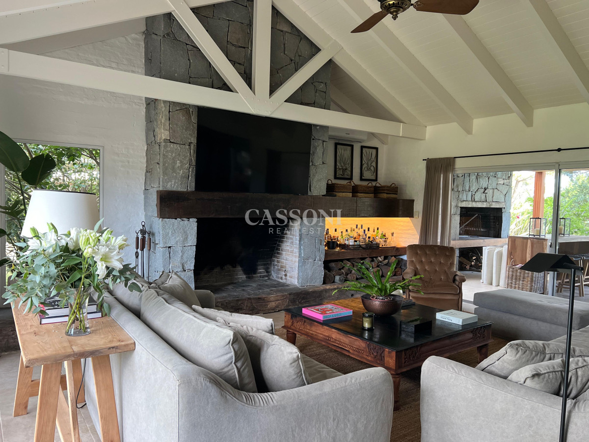 Casa moderna de construcción tradicional en Pinar del Faro - Imagen 8