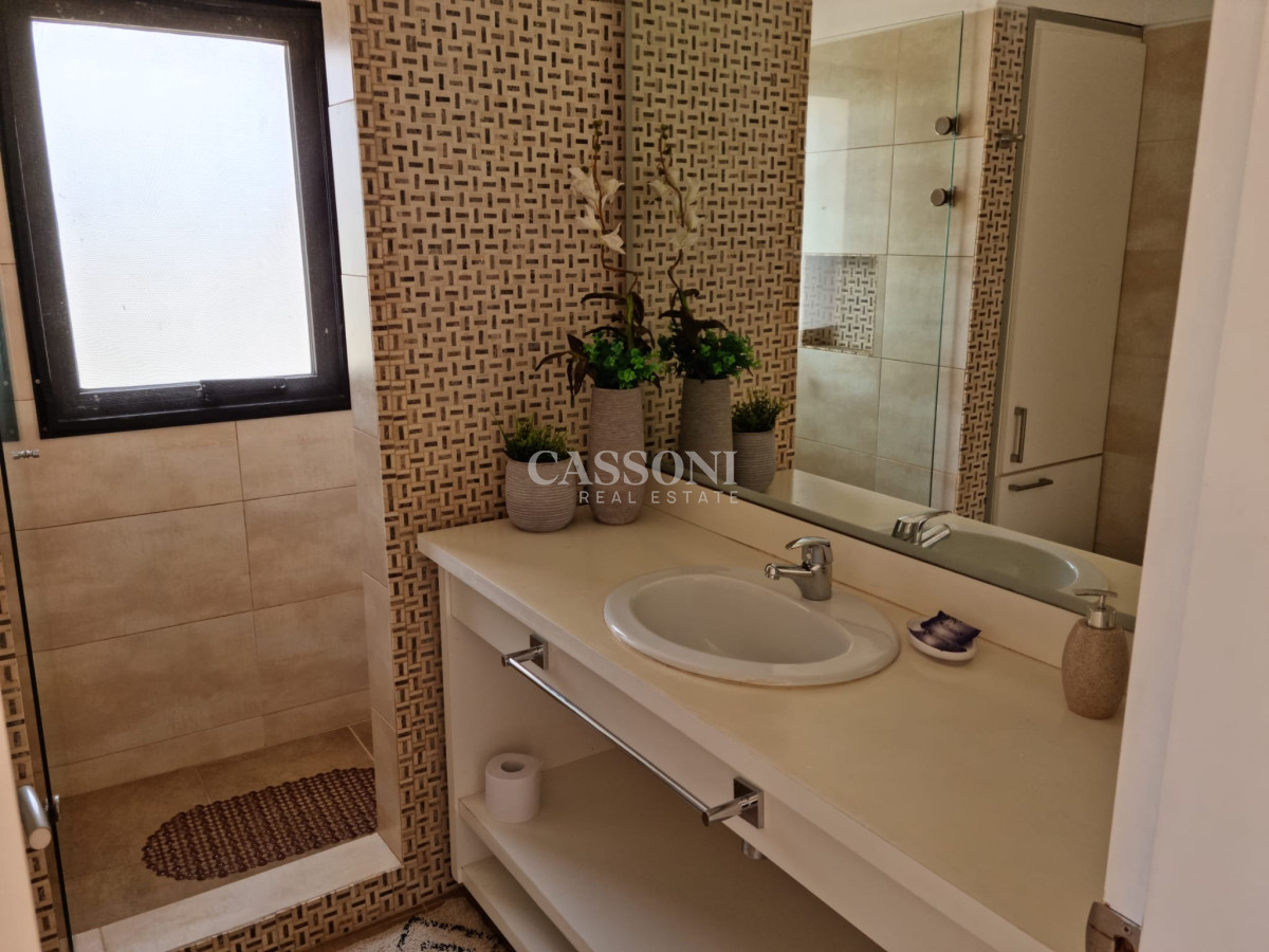 Hermosa Casa de 2 Dormitorios - Imagen 7