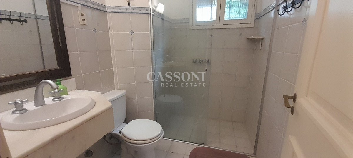 Venta Casa de 3 Dormitorios, A pasos de Playa Brava - Imagen 9