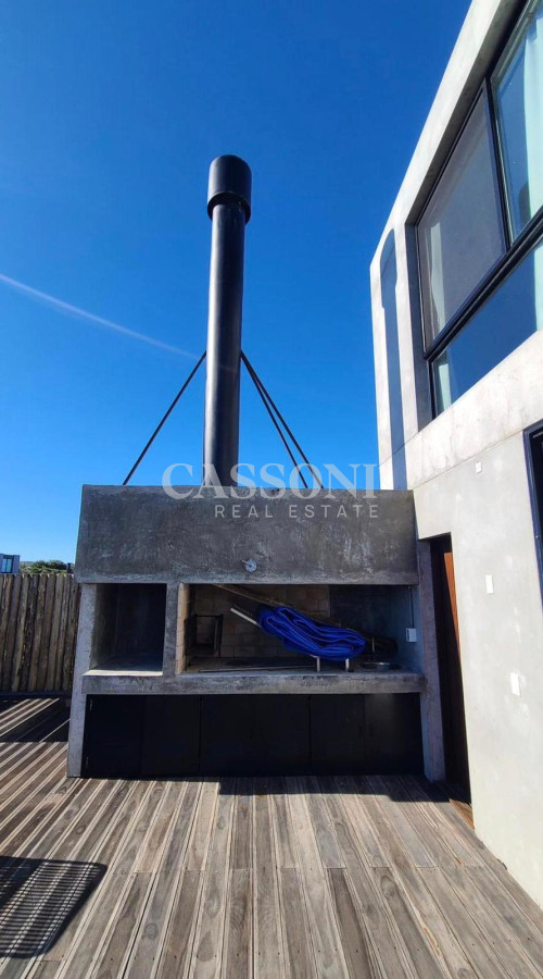 Casa a estrenar primera linea en La Juanita - Imagen 24