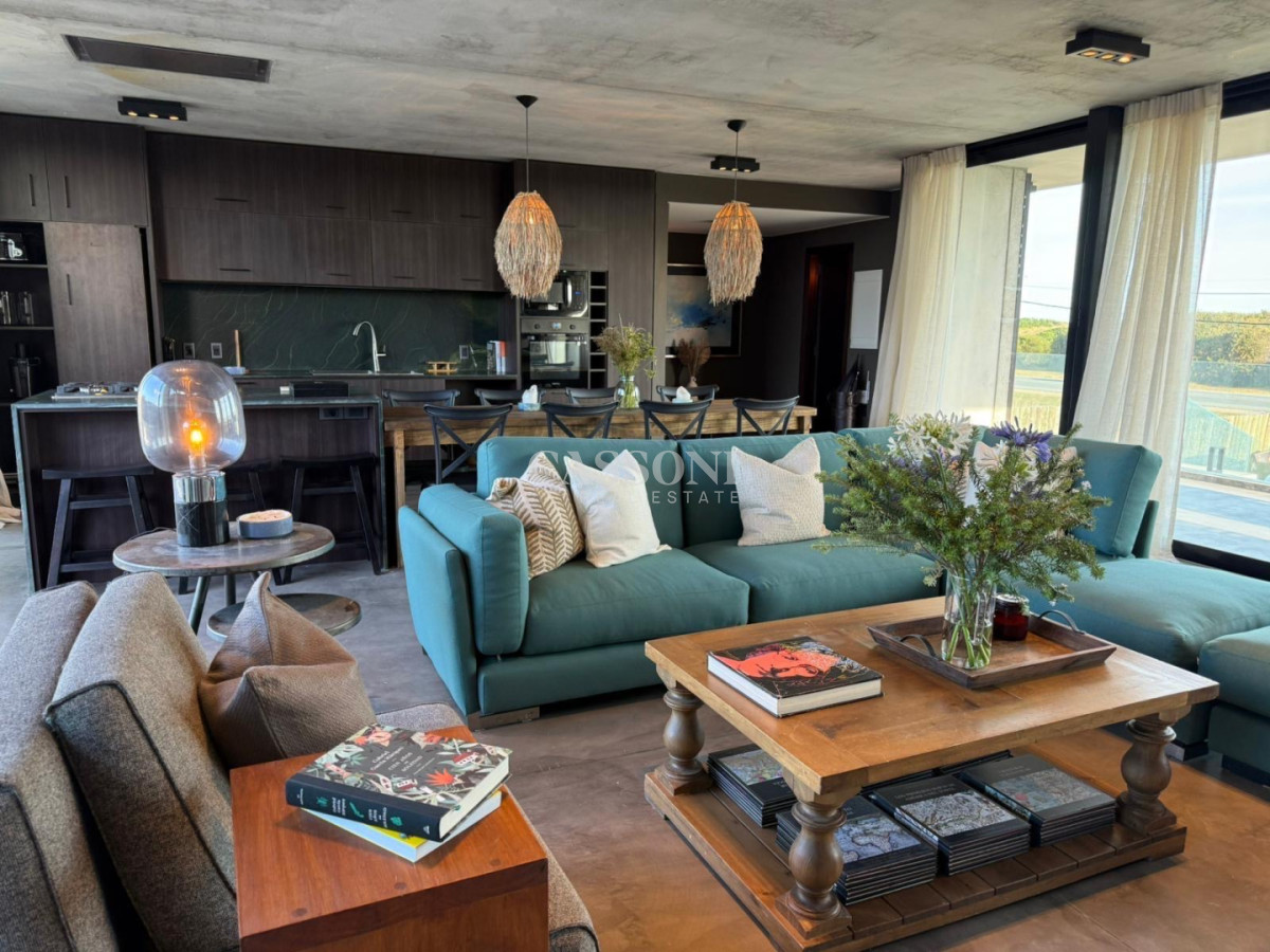 Casa a estrenar primera linea en La Juanita - Imagen 11