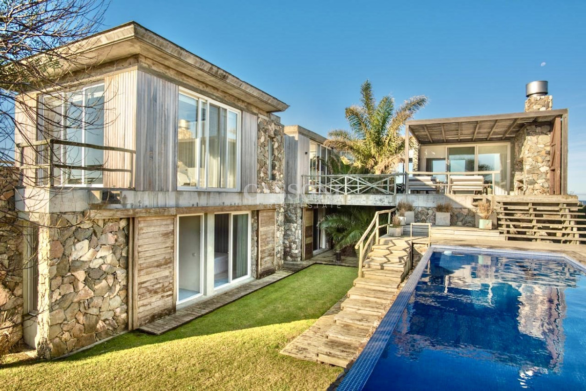 Refugio de diseño en Club de mar - Imagen 7