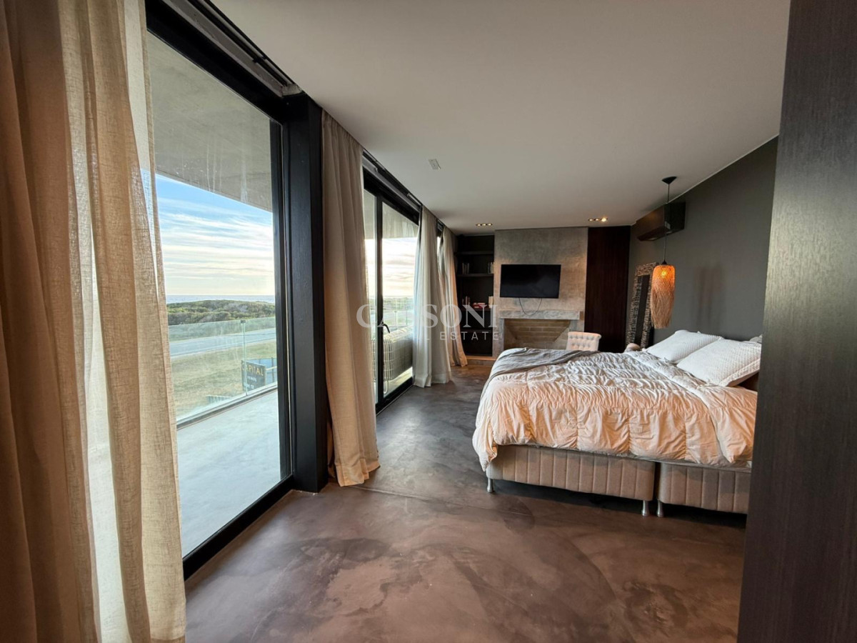 Casa a estrenar primera linea en La Juanita - Imagen 27