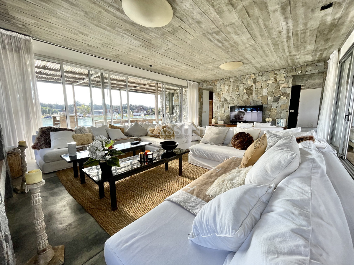 Casa única sobre el mar jose ignacio - Imagen 11