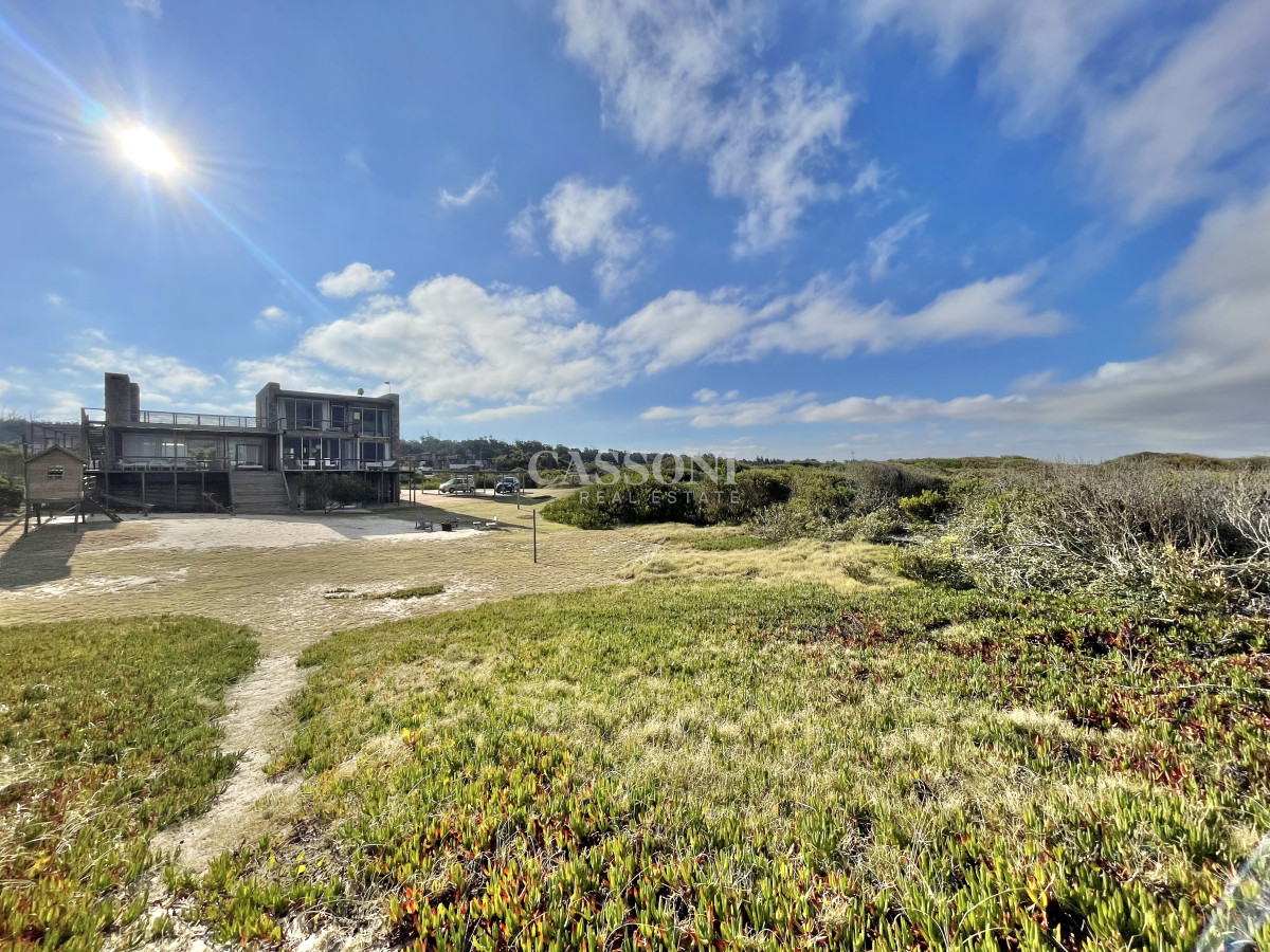 Casa única sobre el mar jose ignacio - Imagen 50