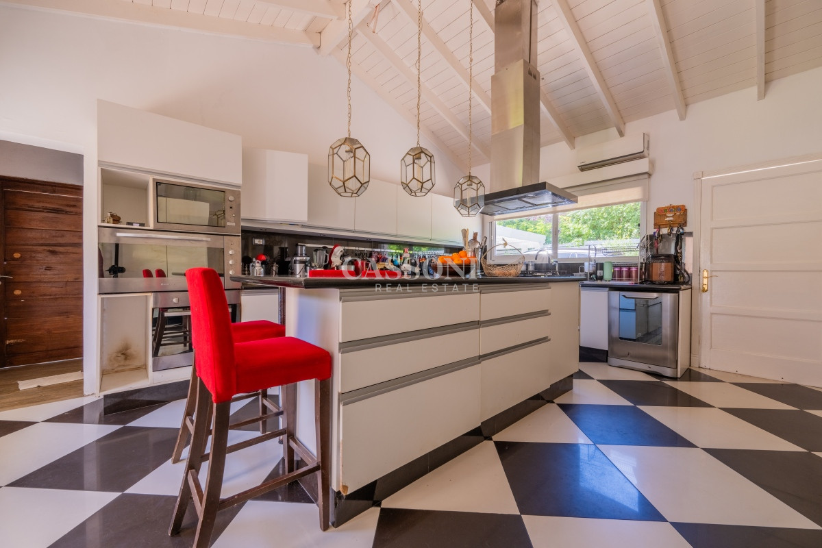 Venta, Espectacular Residencia en Barrio Privado, La Arbolada - Imagen 18