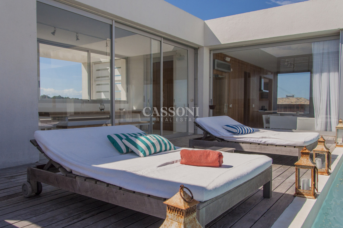 Una joya arquitectónica sobre el mar. - Imagen 21