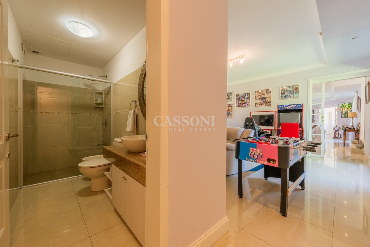 Venta, Espectacular Residencia en Barrio Privado, La Arbolada - Imagen 16