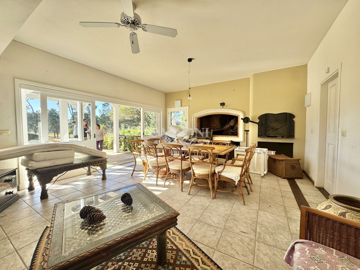 Residencia clásica con encanto colonial frente al golf - Imagen 28