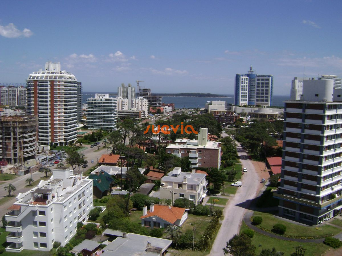 Brava - GoPunta - Portal Inmobiliario de Punta del Este - Maldonado
