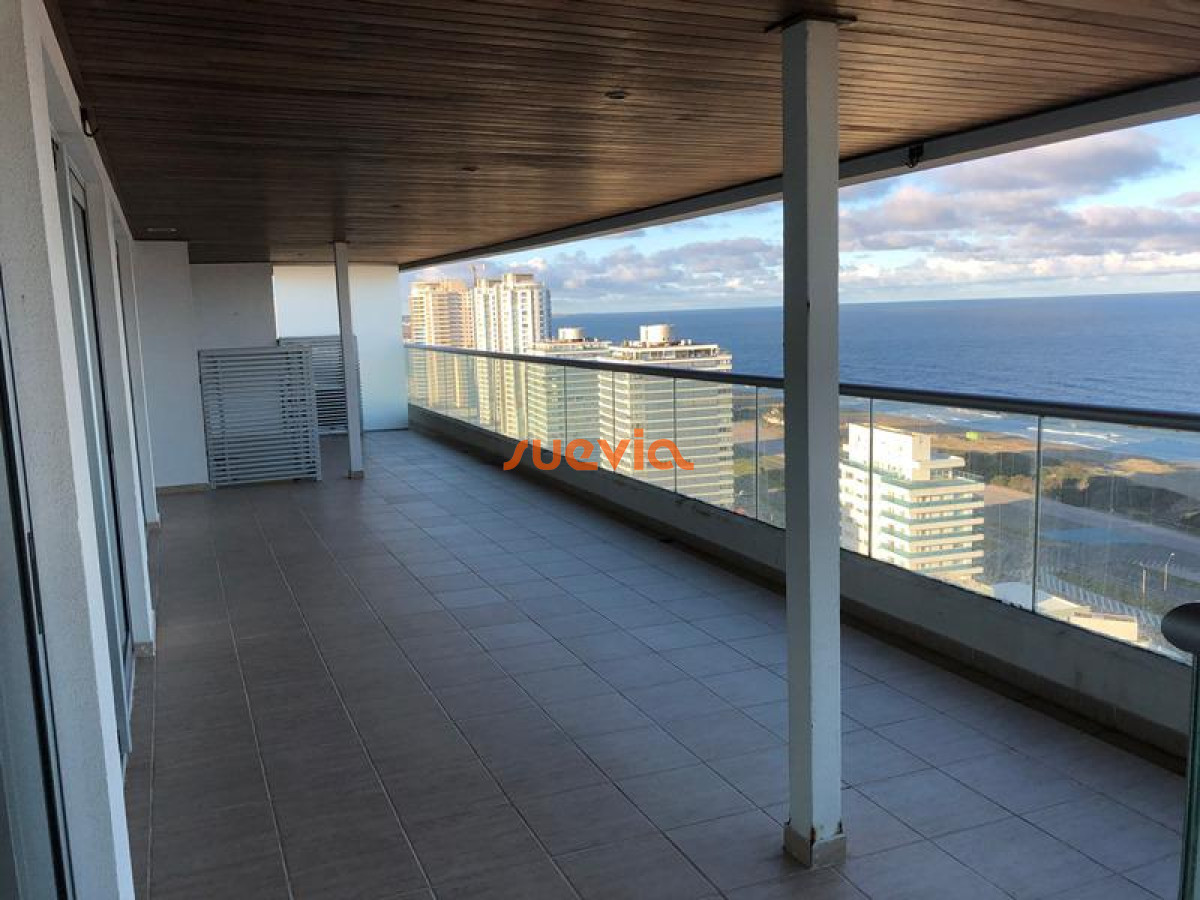 Brava - GoPunta - Portal Inmobiliario de Punta del Este - Maldonado