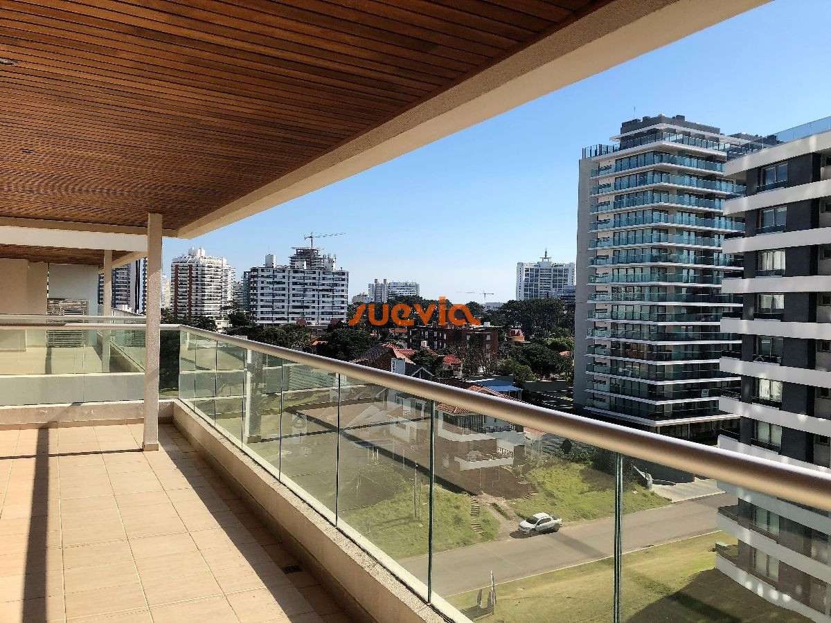 Brava - GoPunta - Portal Inmobiliario de Punta del Este - Maldonado