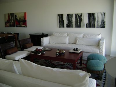 Apartamento con hermosa vist a Playa Brava