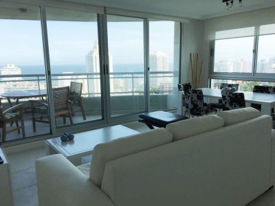 Apartamento en Roosevelt - Punta del Este