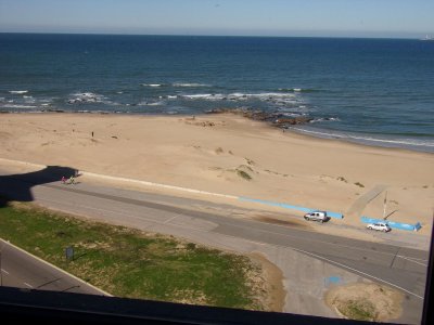 Apartamento con vista panorámica a Playa Brava