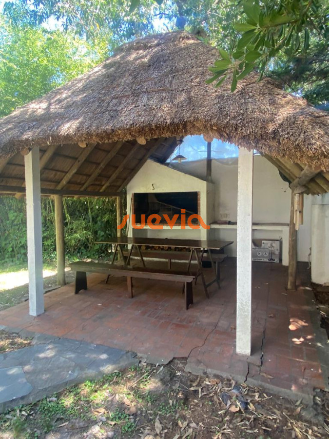 Jardi­n Pinares - GoPunta - Portal Inmobiliario de Punta del Este - Maldonado