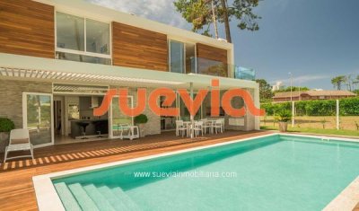Casa con diseño elegante y moderno
