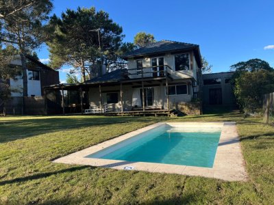 Espectacular mansión en José Ignacio