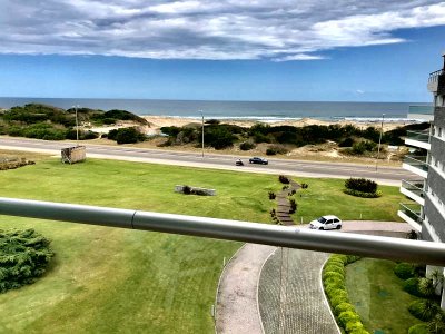 Penthouse en Rincon del Indio con Vista al Mar